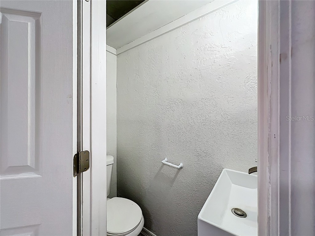 11705 3rd Street E #3 Treasure Island FL 33706 TB8428187 image18