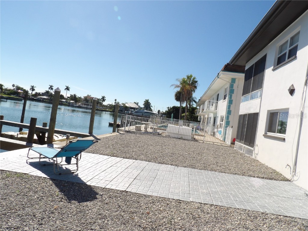 11705 3rd Street E #9 Treasure Island FL 33706 TB8432189 image4