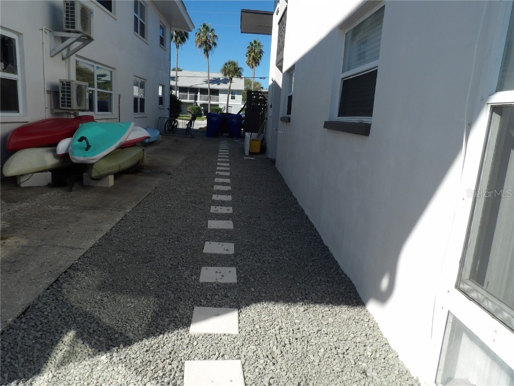 11705 3rd Street E #9 Treasure Island FL 33706 TB8432189 image8