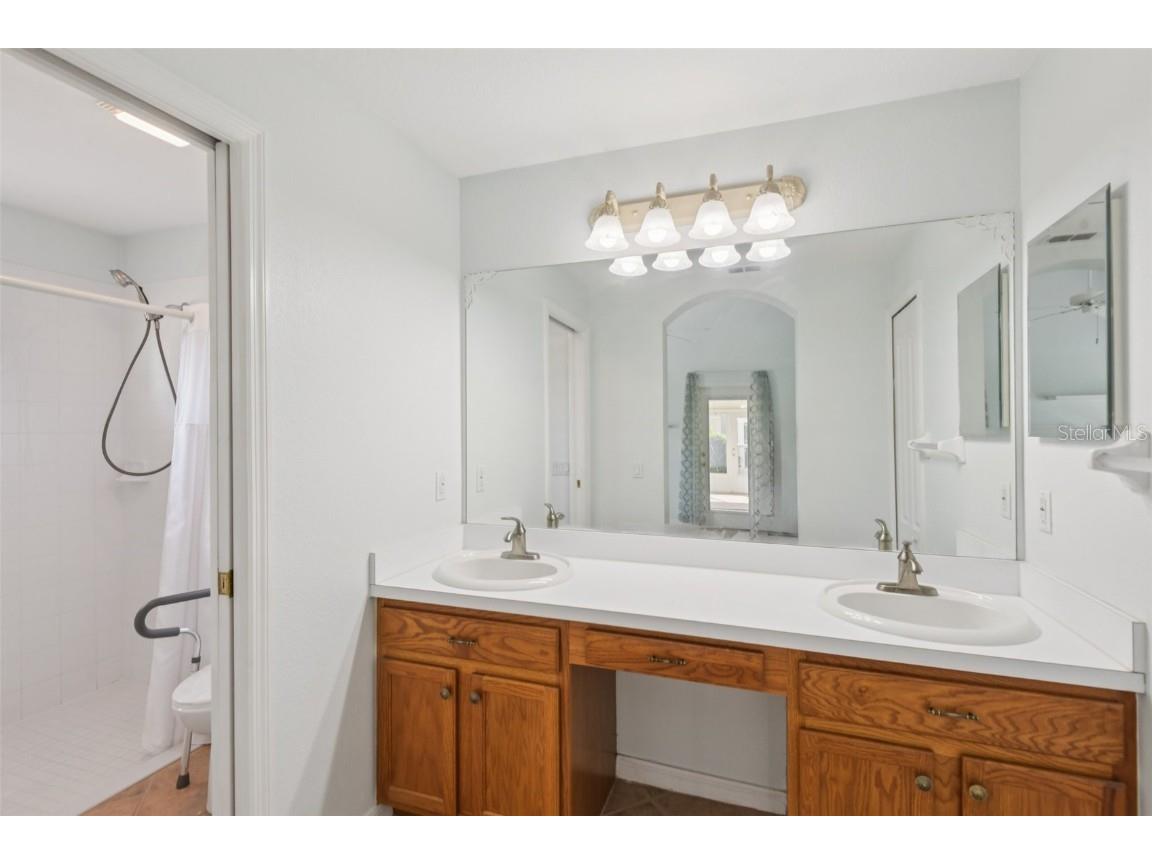 11705 Spindrift Loop Hudson FL 34667 TB8410979 image13