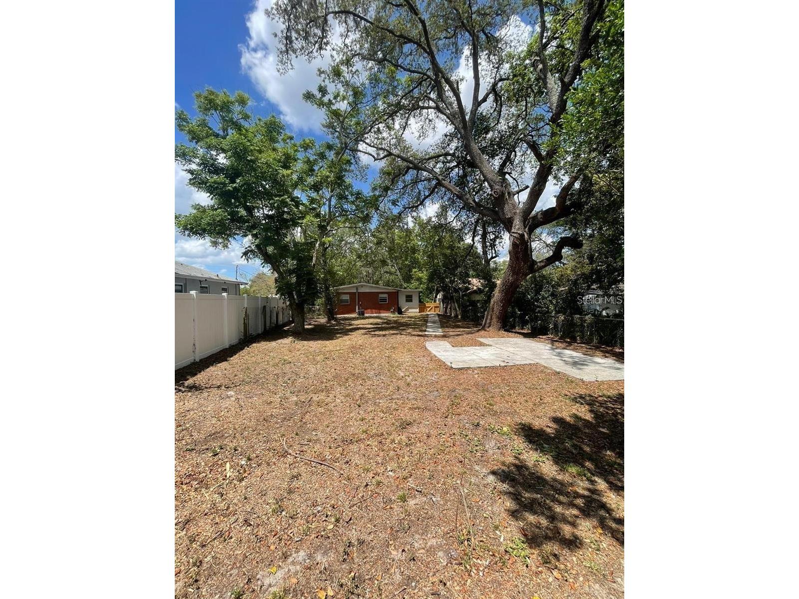 11707 North Drive Tampa FL 33617 TB8503125 image17