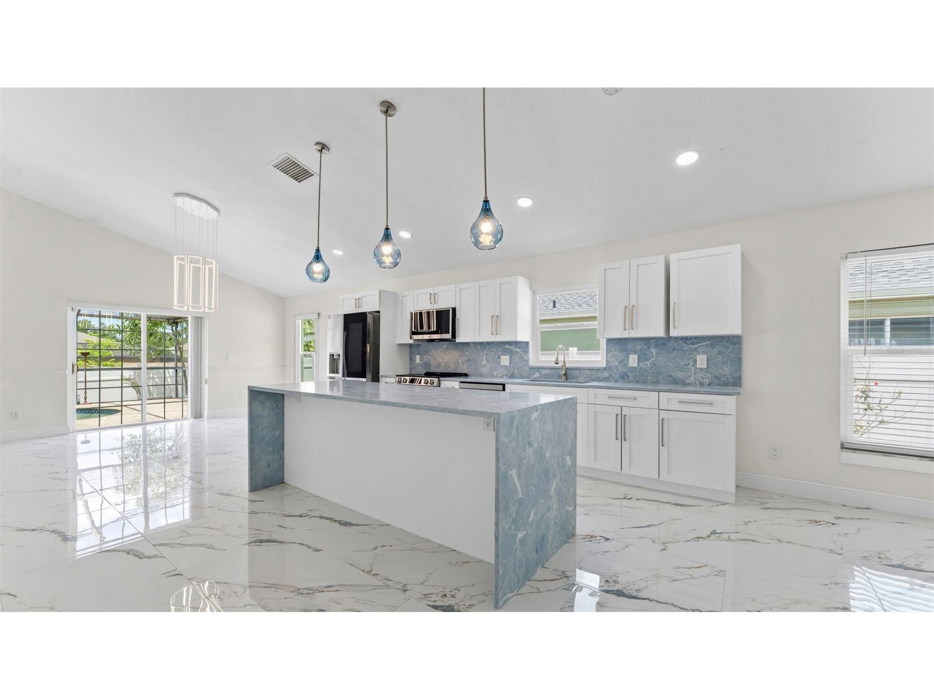 11708 Carrollwood Cove Drive Tampa FL 33624 TB8500297 image3