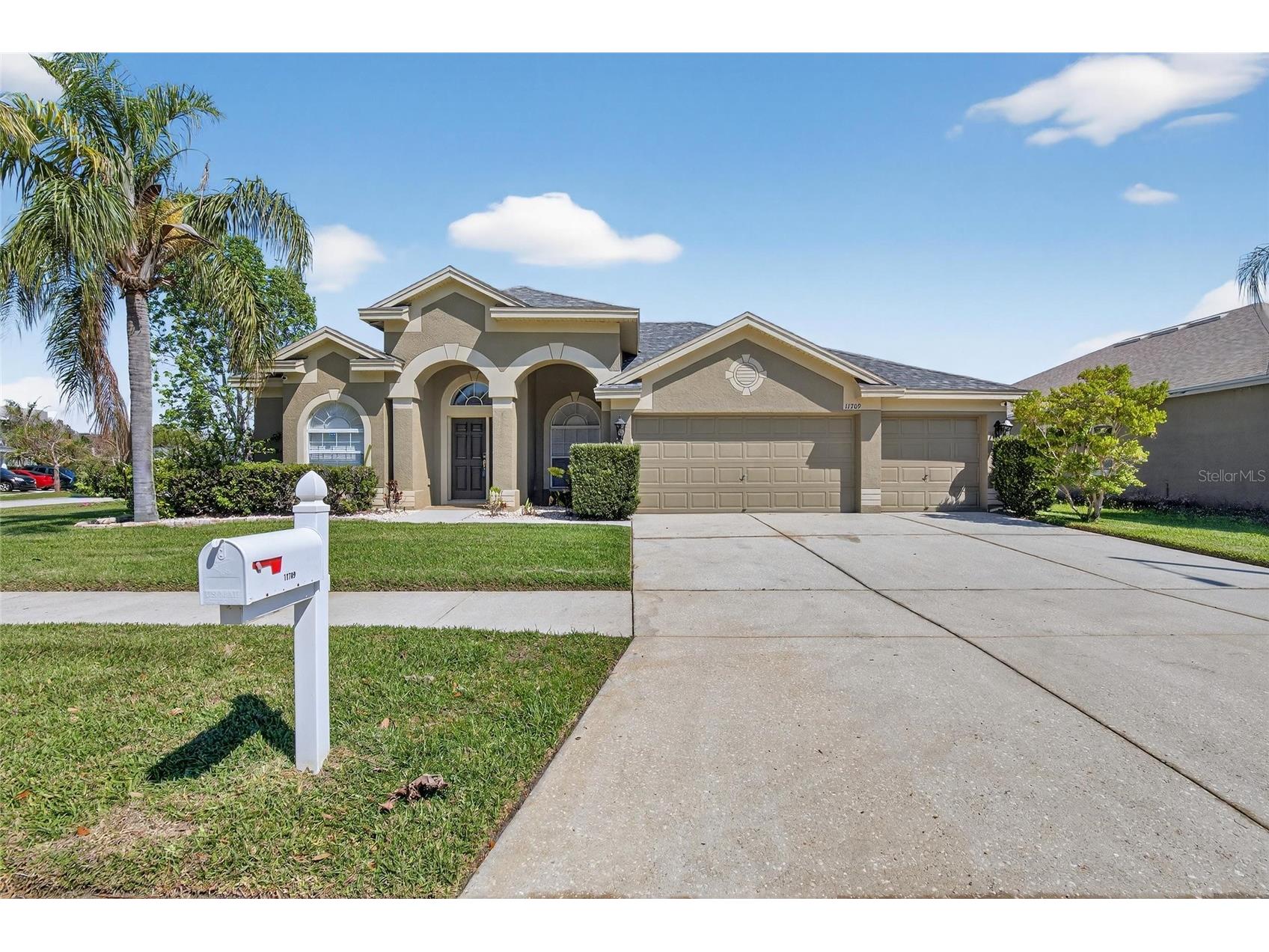 11709 Stonewood Gate Drive Riverview FL 33579 TB8461263 image1