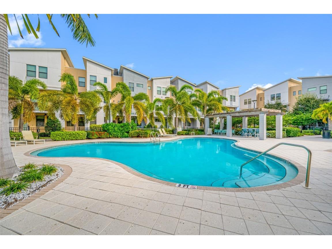 1171 25th Lane N Saint Petersburg FL 33713 A4674258 image6