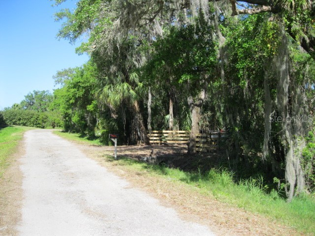 1171 Williams Road Bradenton FL 34212 - MANATEE RIVER A4565158 image1
