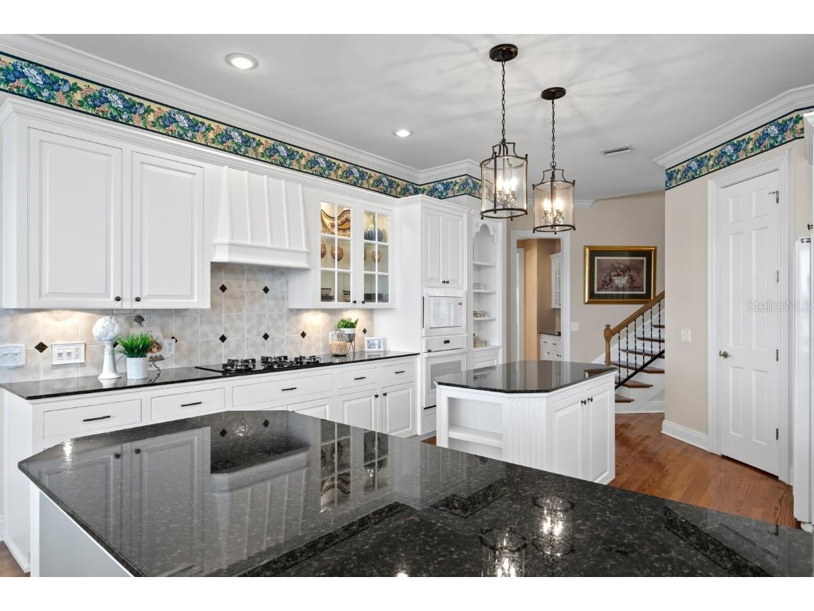 11710 N Armenia Avenue Tampa FL 33612 TB8412569 image36