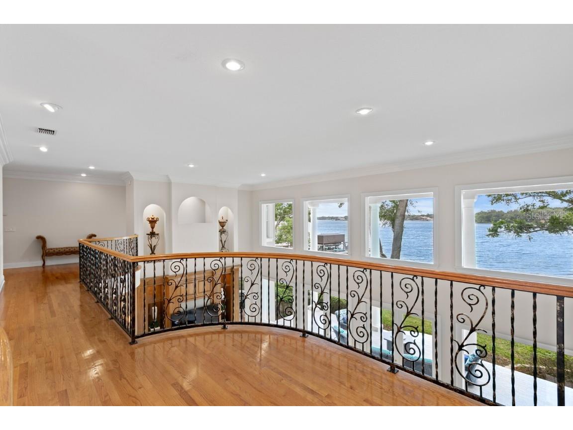 11710 N Armenia Avenue Tampa FL 33612 TB8412569 image39