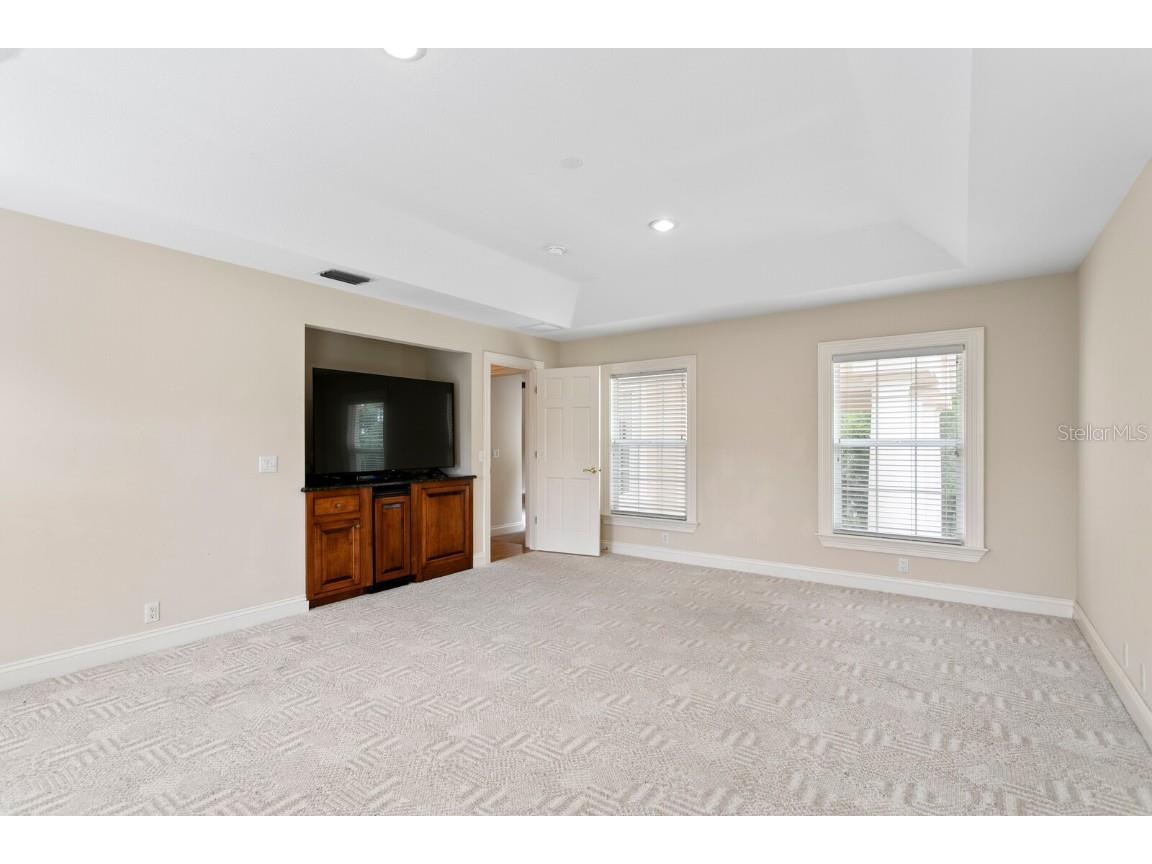 11710 N Armenia Avenue Tampa FL 33612 TB8412569 image53