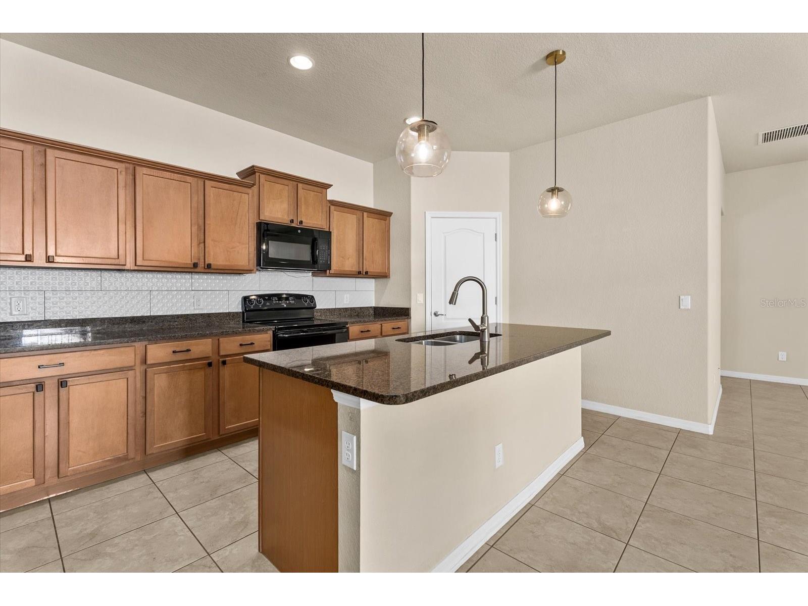 11711 Breadfruit Lane Venice FL 34292 A4685588 image24