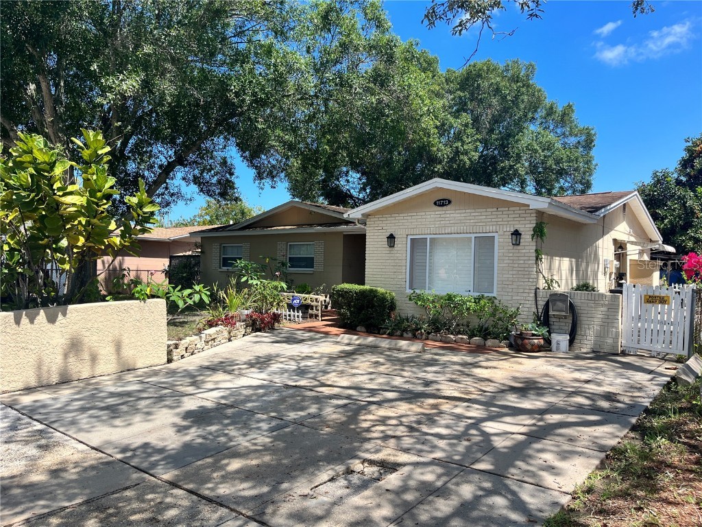 11713 127th Avenue Seminole FL 33778 U8201259 image1