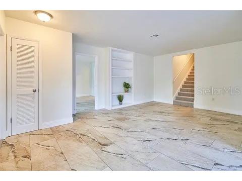 11713 Raintree Drive Tampa FL 33617 C7527272 image8