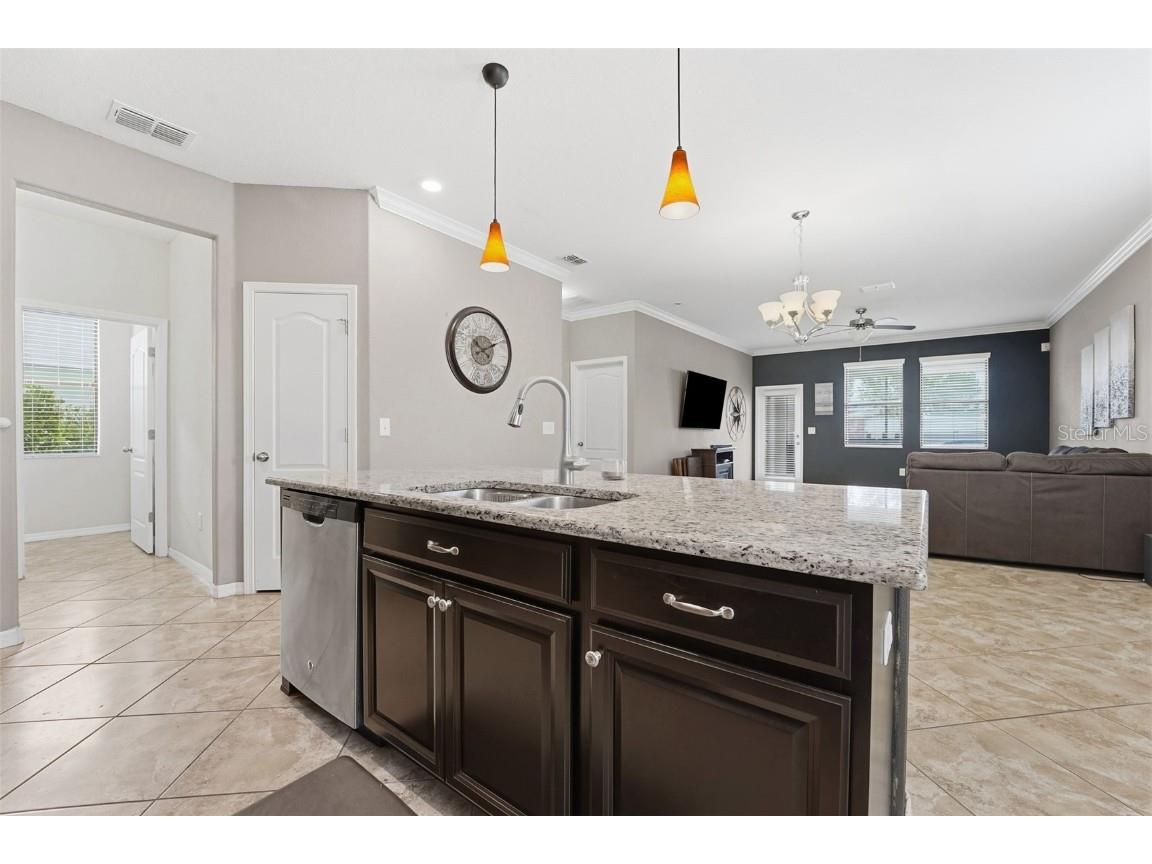 11714 Lake Boulevard New Port Richey FL 34655 W7881358 image7