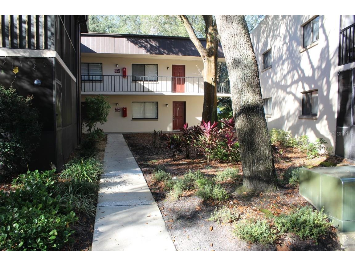 11714 Raintree Village Boulevard #B Temple Terrace FL 33617 T3342884 image1