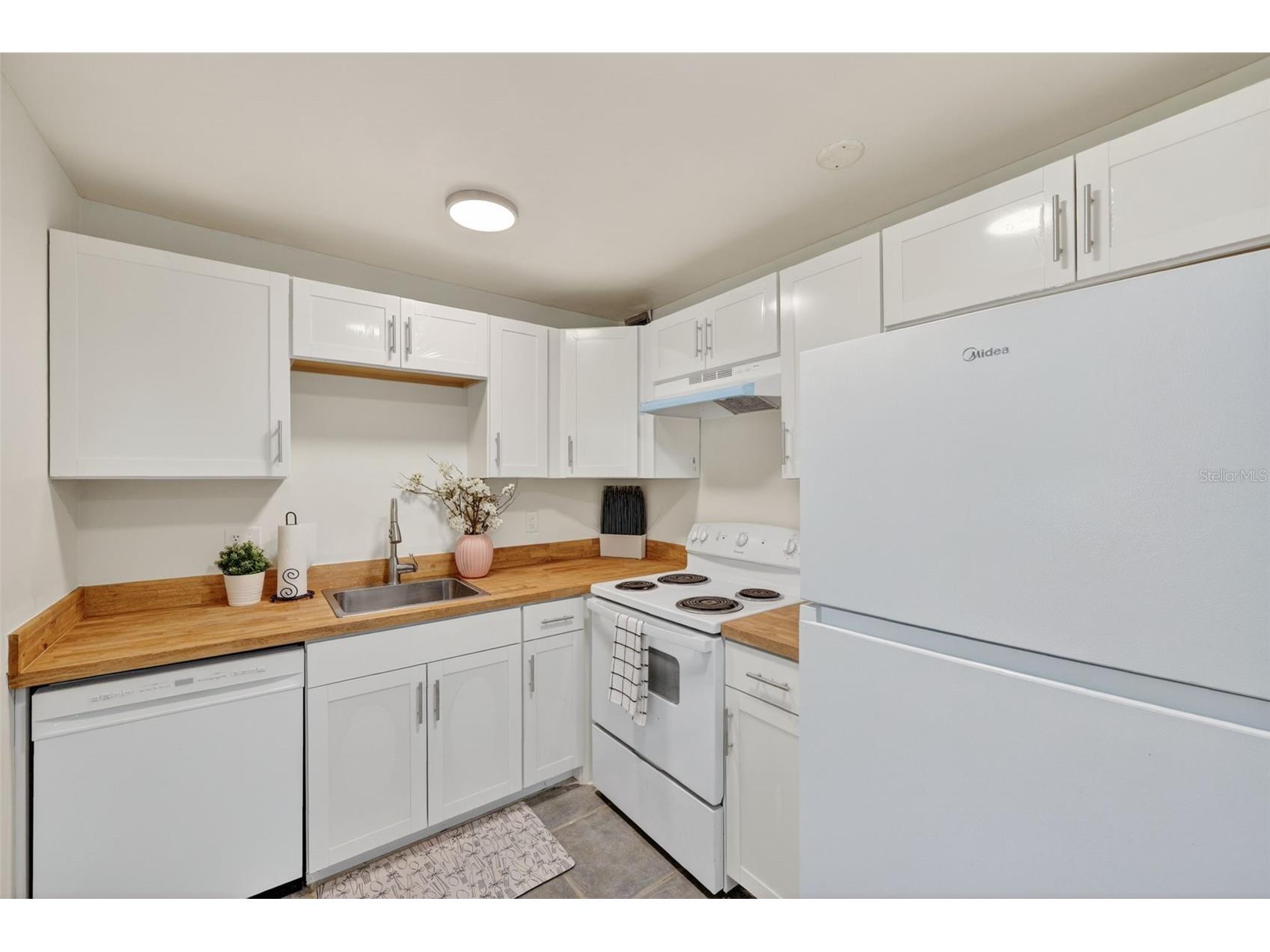 11715 Raintree Village Boulevard #A Temple Terrace FL 33617 TB8500625 image2