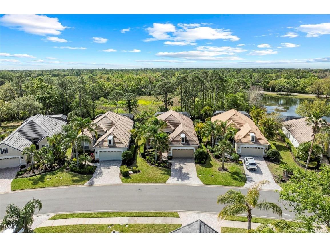 11716 Strandhill Court Lakewood Ranch FL 34202 A4645825 image3