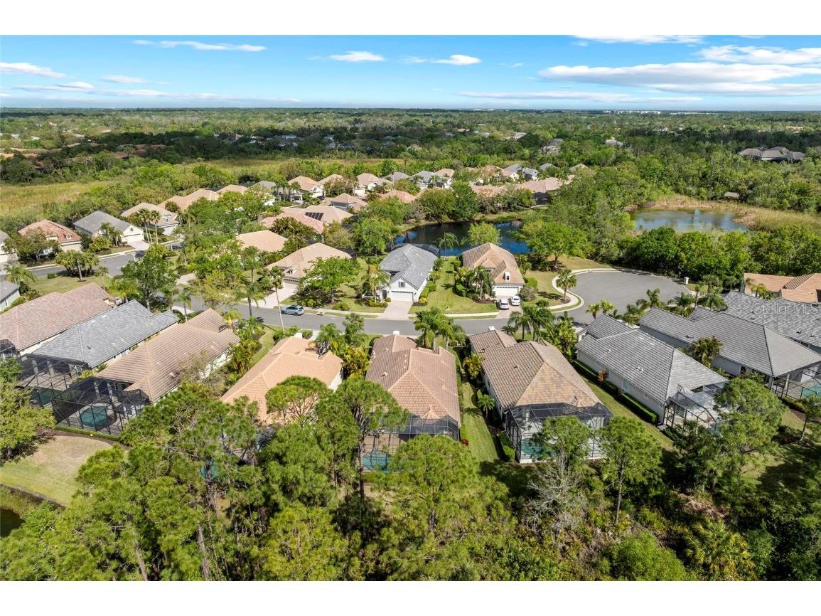 11716 Strandhill Court Lakewood Ranch FL 34202 A4645825 image4