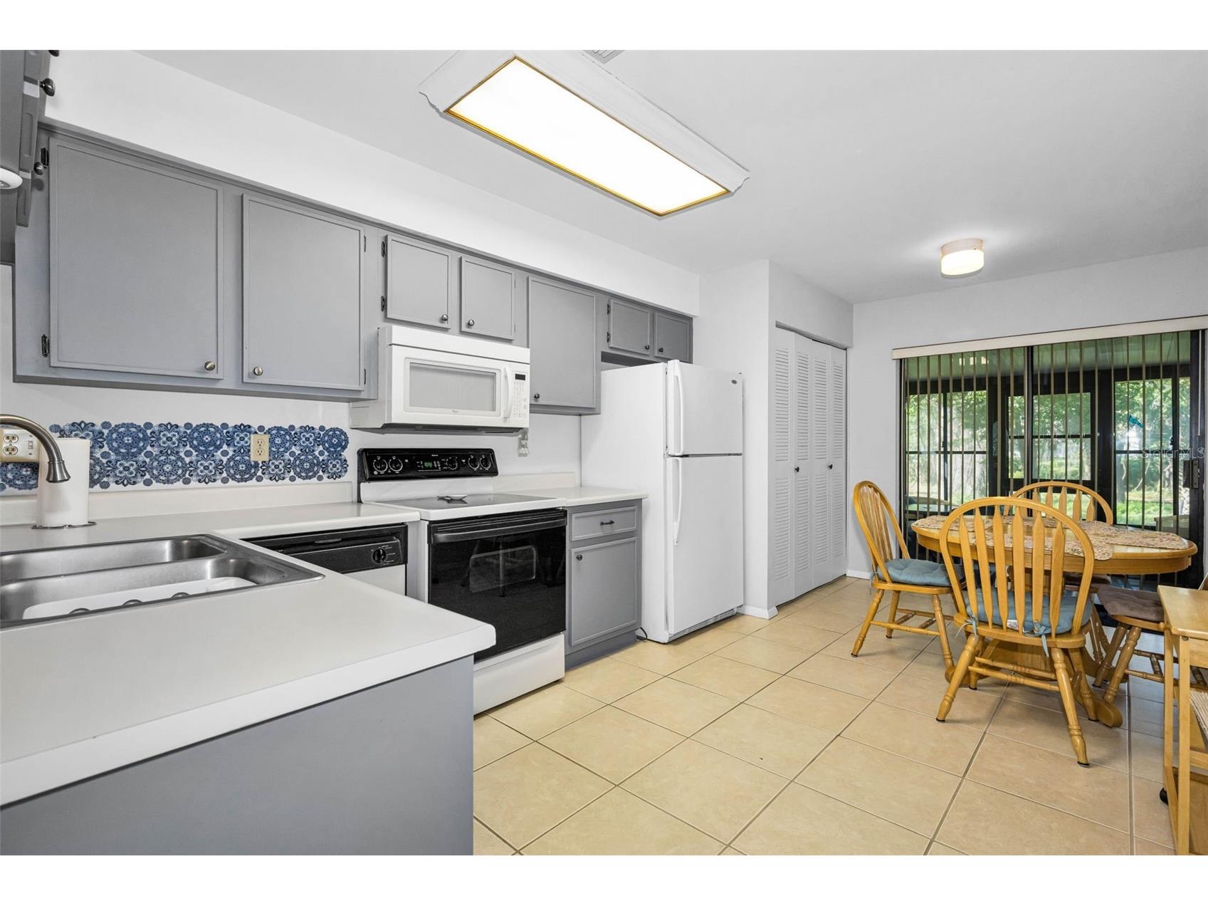 11717 Spring Tree Lane Port Richey FL 34668 TB8482203 image8