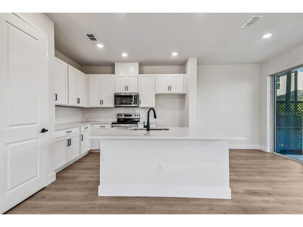 11718 Full Moon Loop Parrish FL 34219 TB8451722 image6