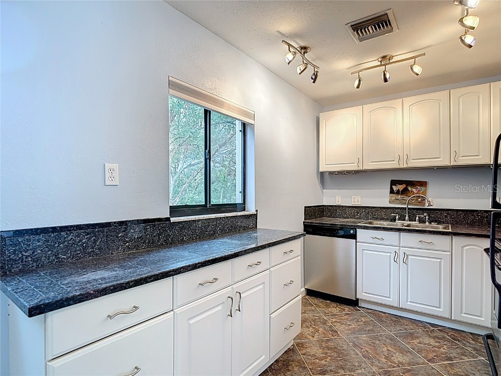 11718 Raintree Village Boulevard #C Temple Terrace FL 33617 TB8404771 image22