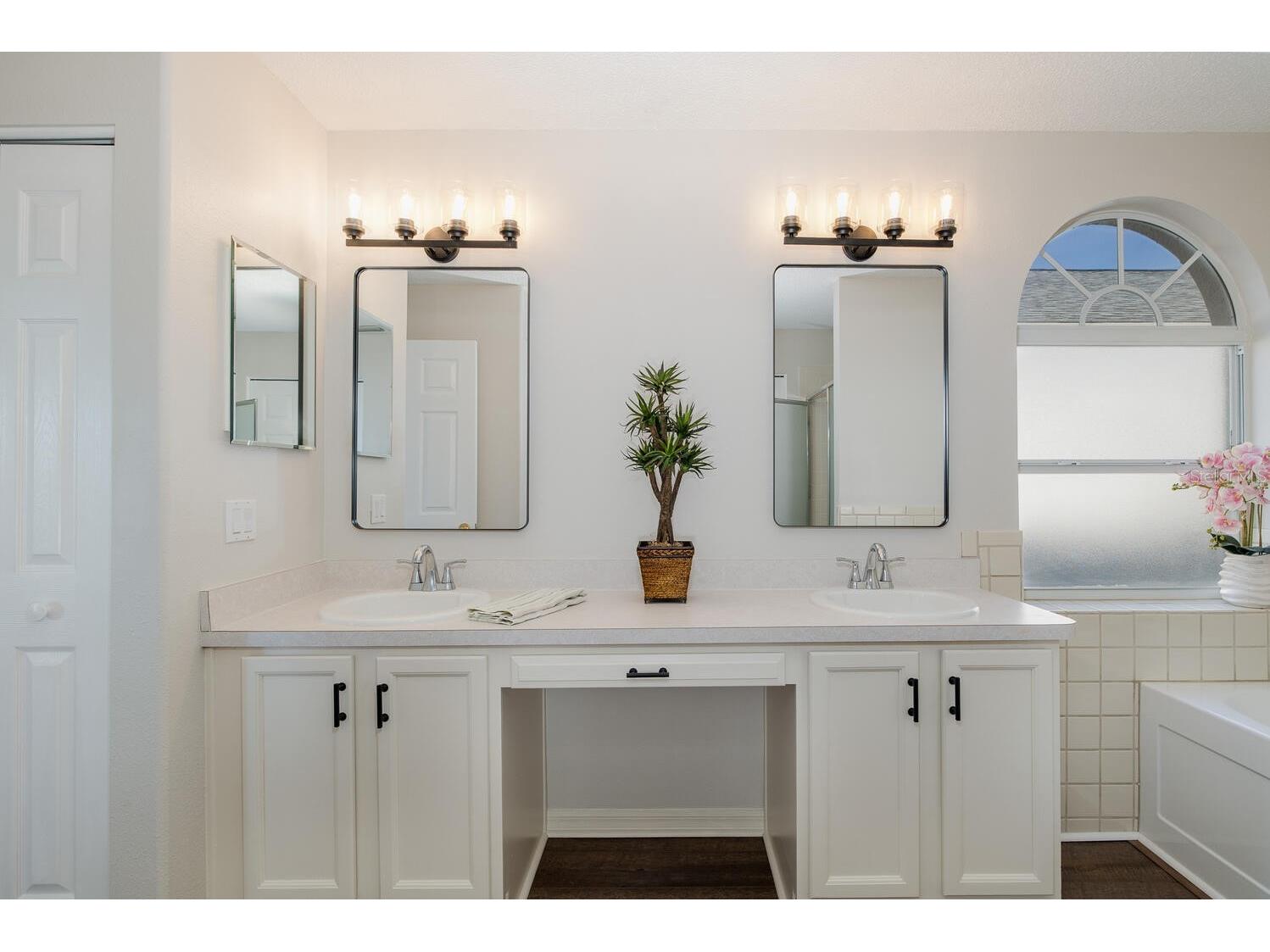 11718 Wheatfield Loop Hudson FL 34667 W7884502 image32