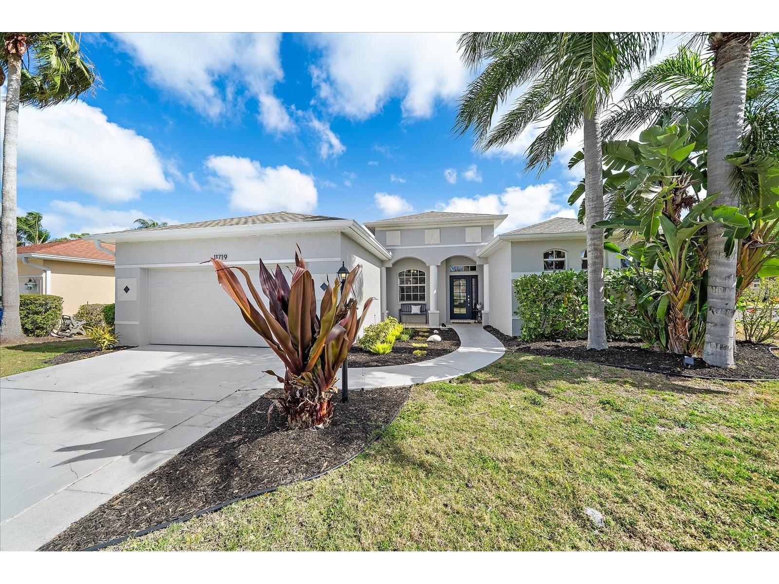 11719 Winding Woods Way Lakewood Ranch FL 34202 A4684698 image1