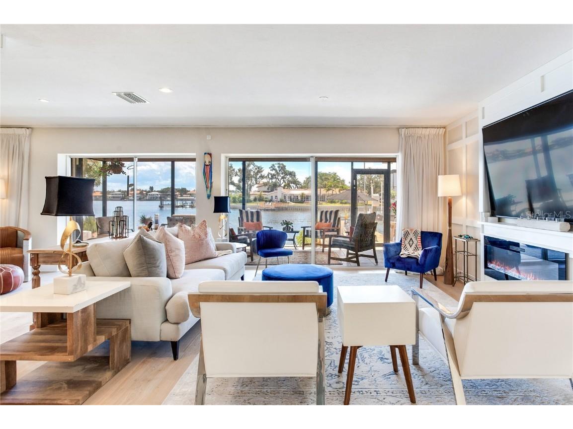 1172 35th Avenue NE Saint Petersburg FL 33704 - SMACKS BAYOU TB8428911 image10