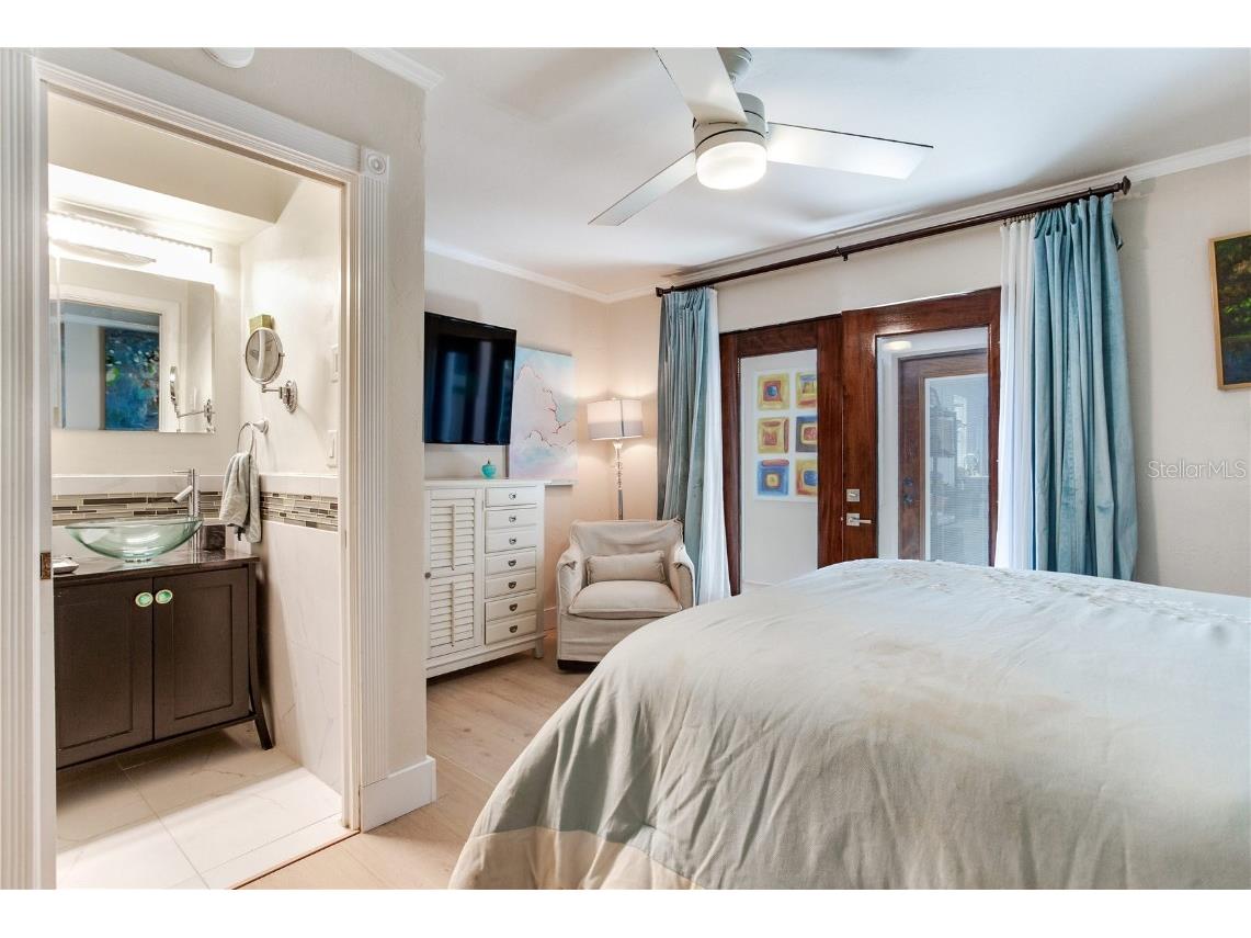 1172 35th Avenue NE Saint Petersburg FL 33704 - SMACKS BAYOU TB8428911 image42