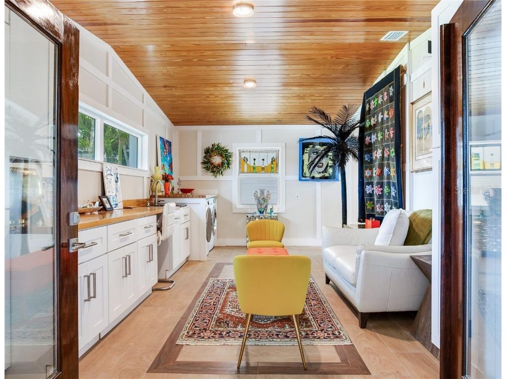 1172 35th Avenue NE Saint Petersburg FL 33704 - SMACKS BAYOU TB8428911 image44