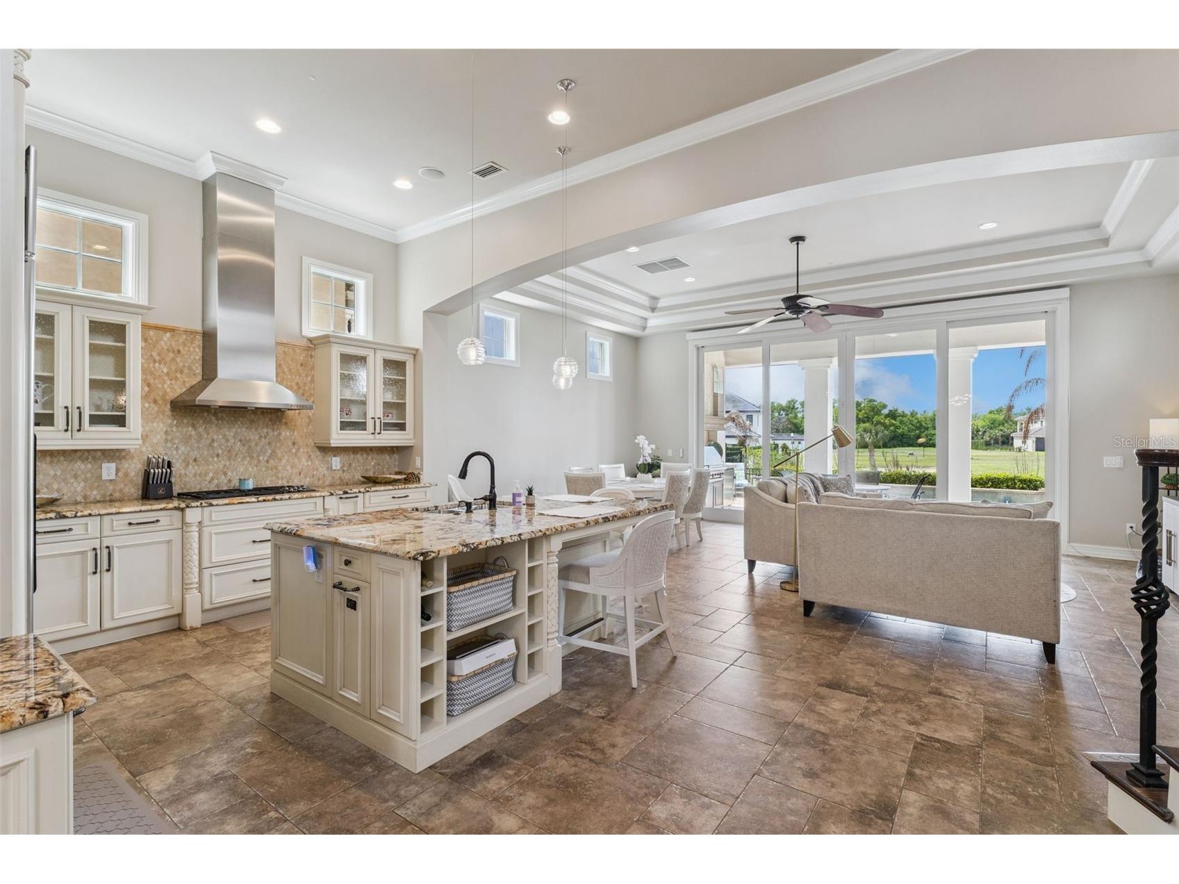 1172 Castle Pines Ct Reunion FL 34747 O6392252 image3