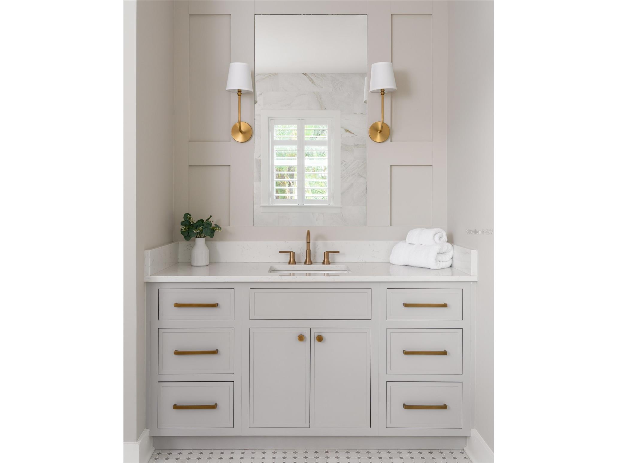 1172 Seville Lane NE Saint Petersburg FL 33704 TB8388046 image42