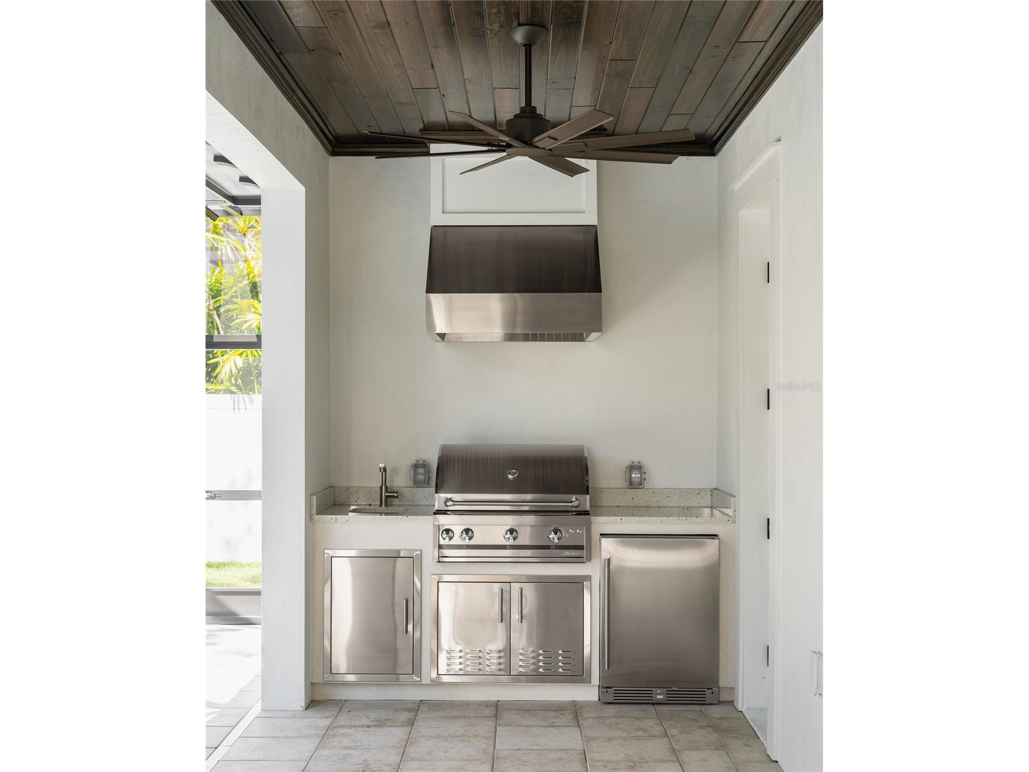 1172 Seville Lane NE Saint Petersburg FL 33704 TB8388046 image44