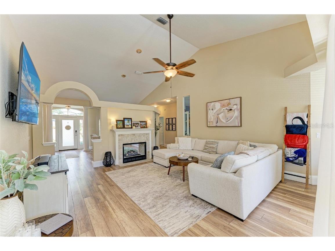 11720 Clubhouse Drive Lakewood Ranch FL 34202 A4670433 image16