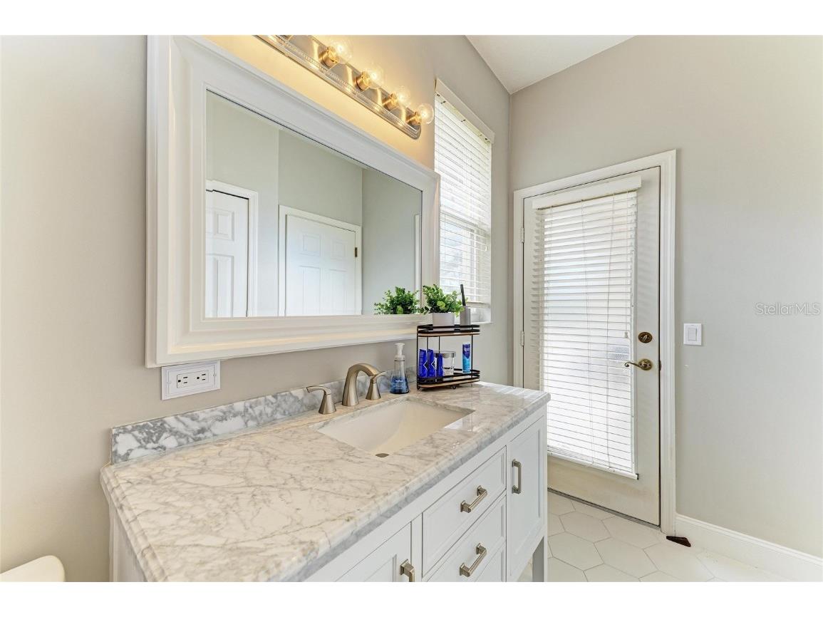 11720 Clubhouse Drive Lakewood Ranch FL 34202 A4670433 image46