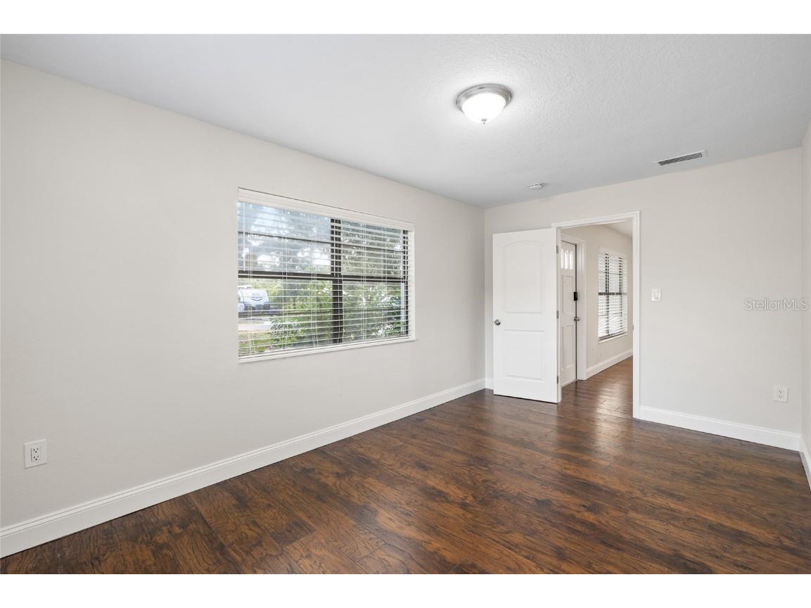 11720 N Edison Avenue Tampa FL 33612 TB8442478 image12