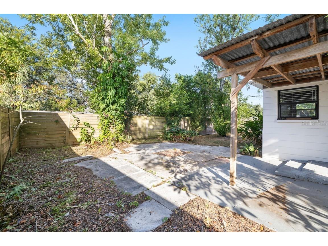 11720 N Edison Avenue Tampa FL 33612 TB8442478 image23