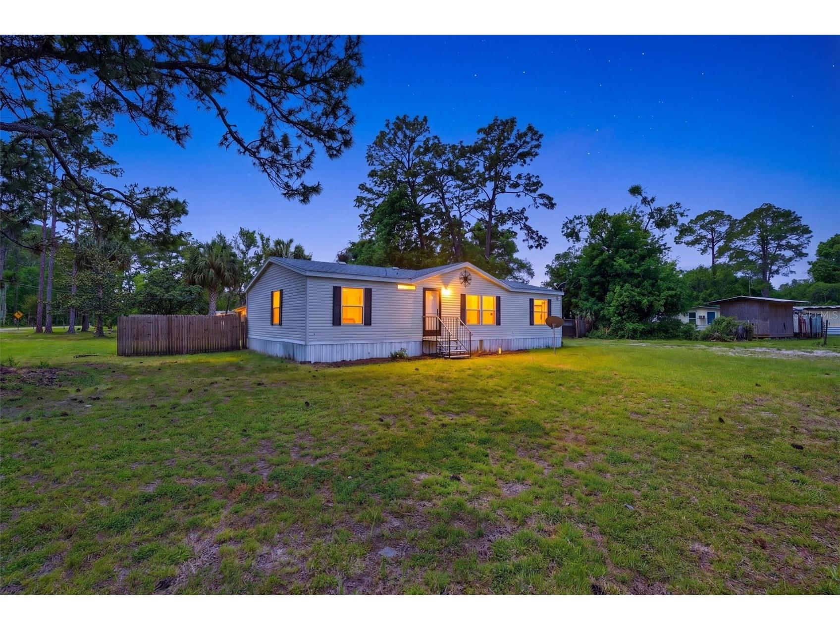 11720 NE 19th Street Silver Springs FL 34488 OM722364 image1