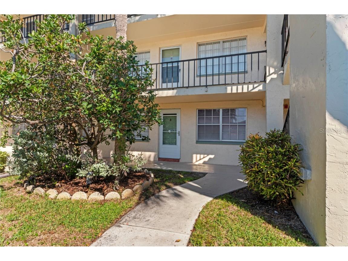 11720 Park Boulevard #109 Seminole FL 33772 T3536941 image1