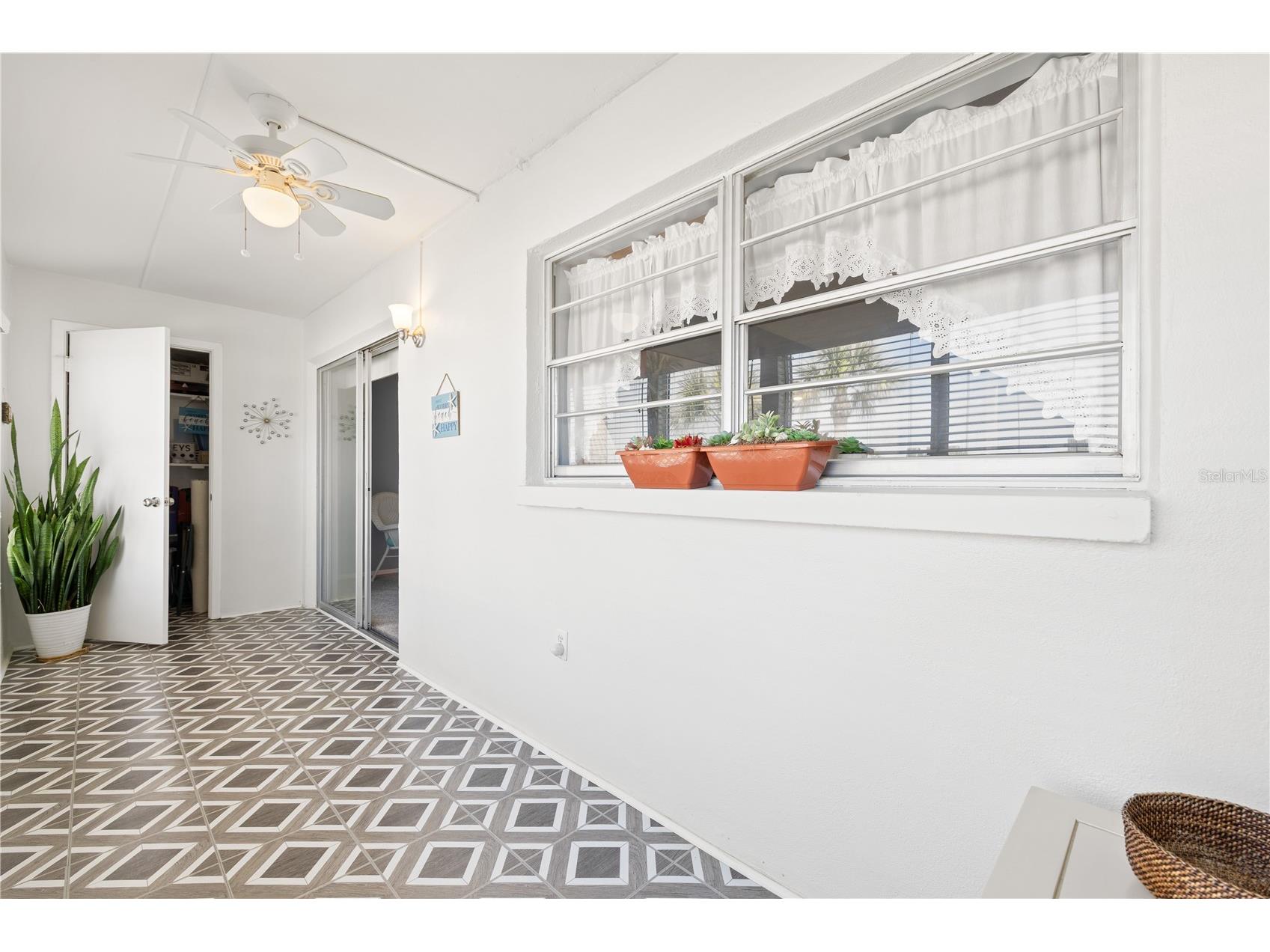 11720 Park Boulevard #302 Seminole FL 33772 TB8478395 image18