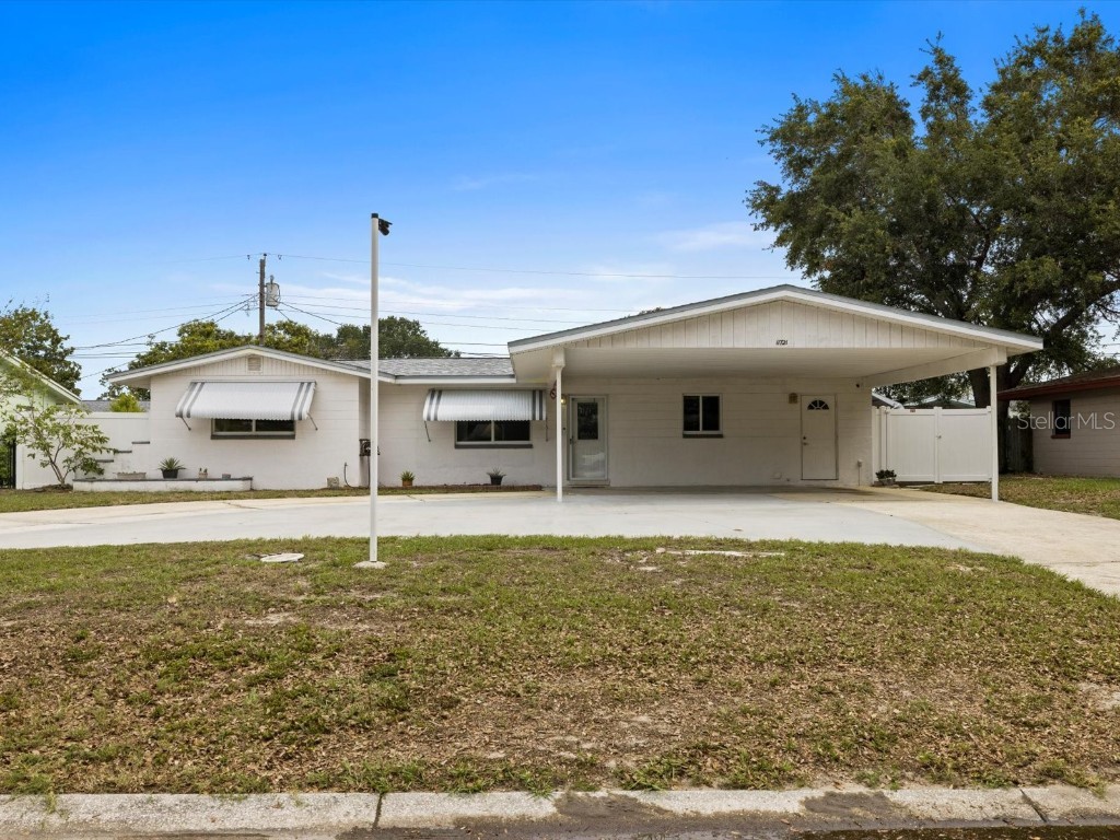 11721 80th Avenue Seminole FL 33772 A4571092 image1