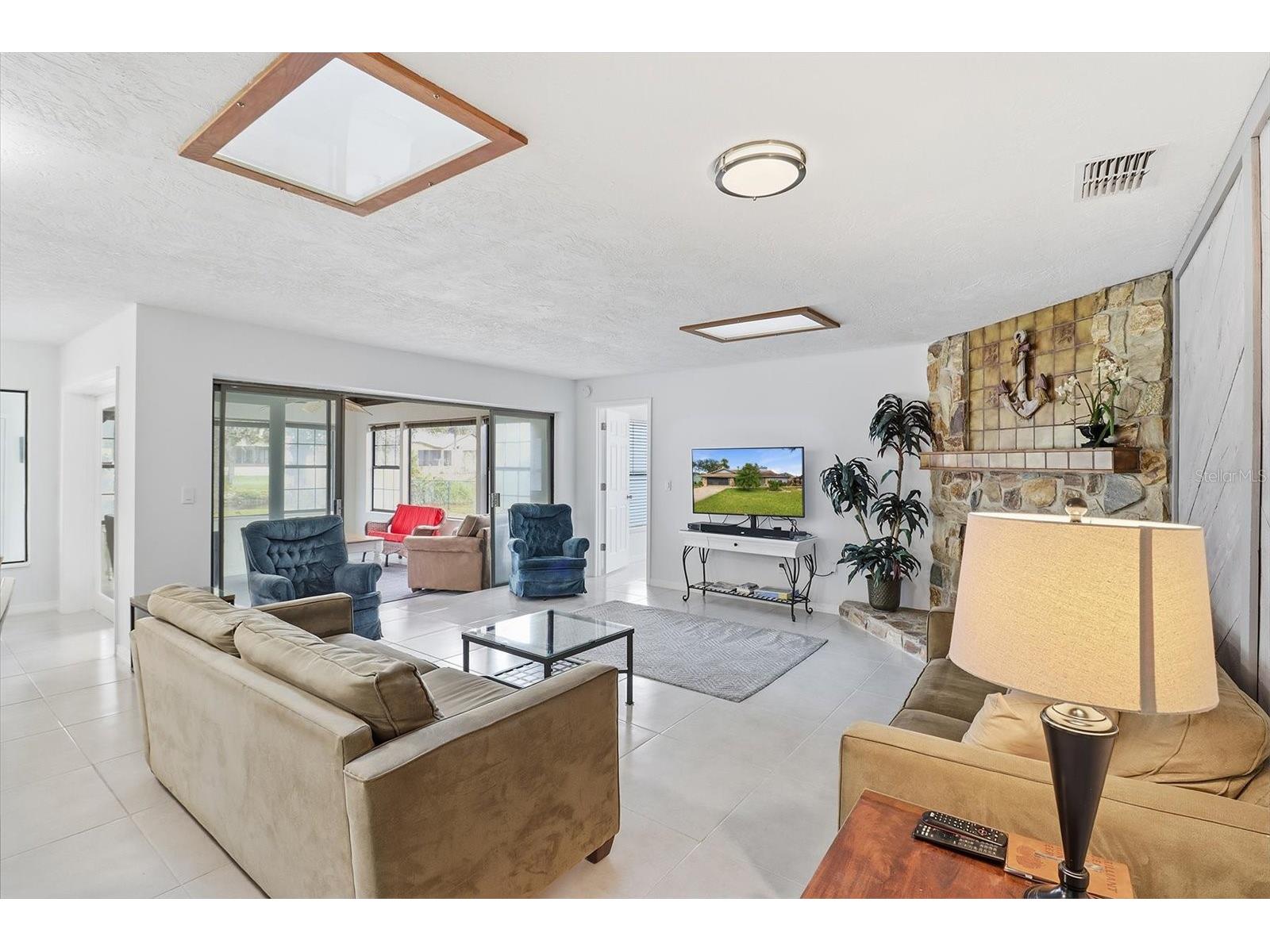 11721 W Riverhaven Drive Homosassa FL 34448 OM714603 image28