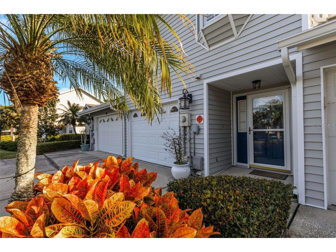 11722 Currie Lane #G2 Largo FL 33774 U8227577 image1