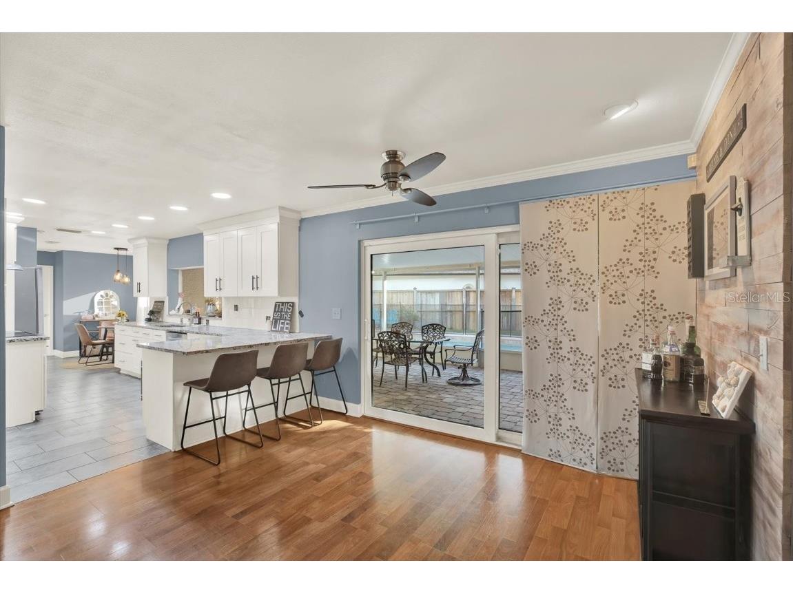 11724 Phoenix Circle Tampa FL 33618 TB8438569 image15