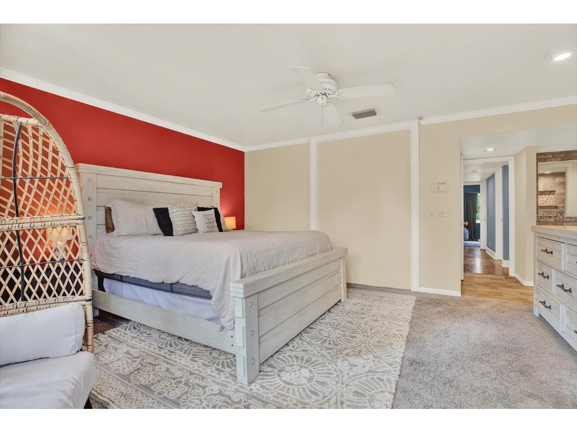 11724 Phoenix Circle Tampa FL 33618 TB8438569 image26