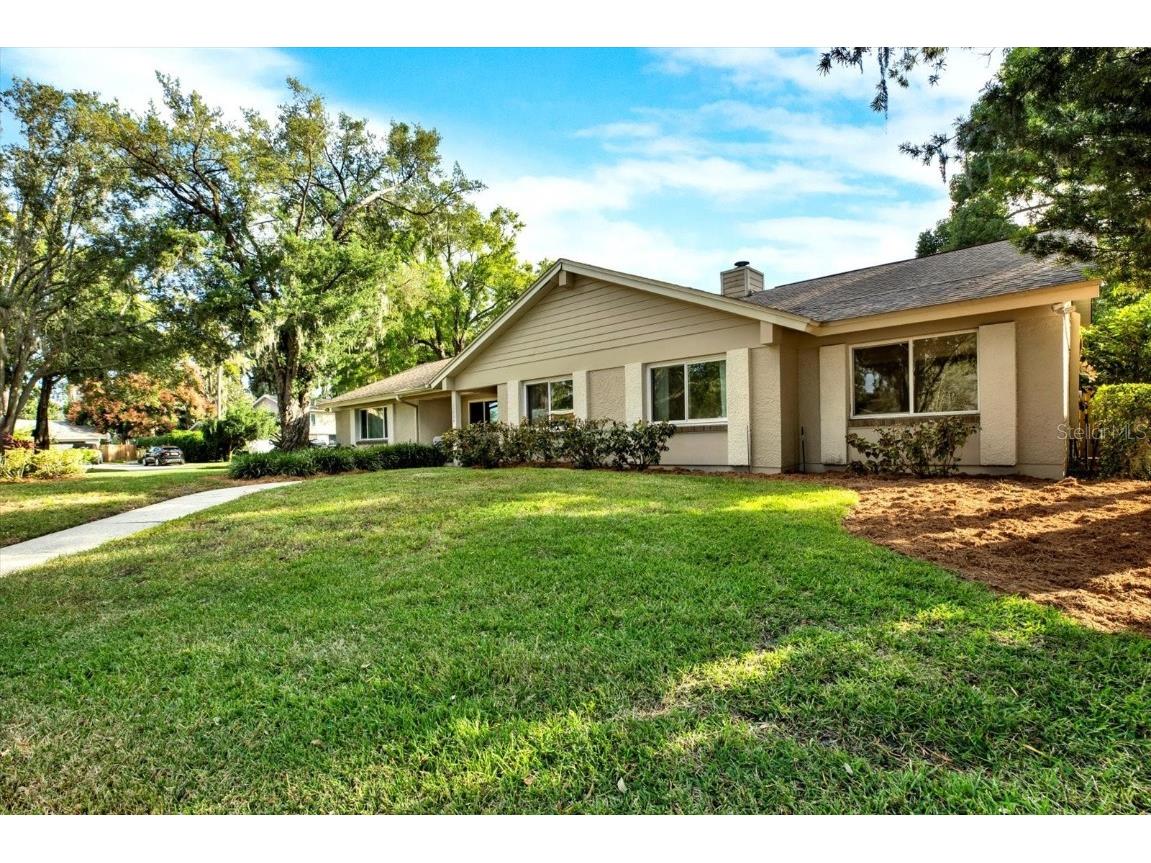 11724 Phoenix Circle Tampa FL 33618 TB8438569 image3