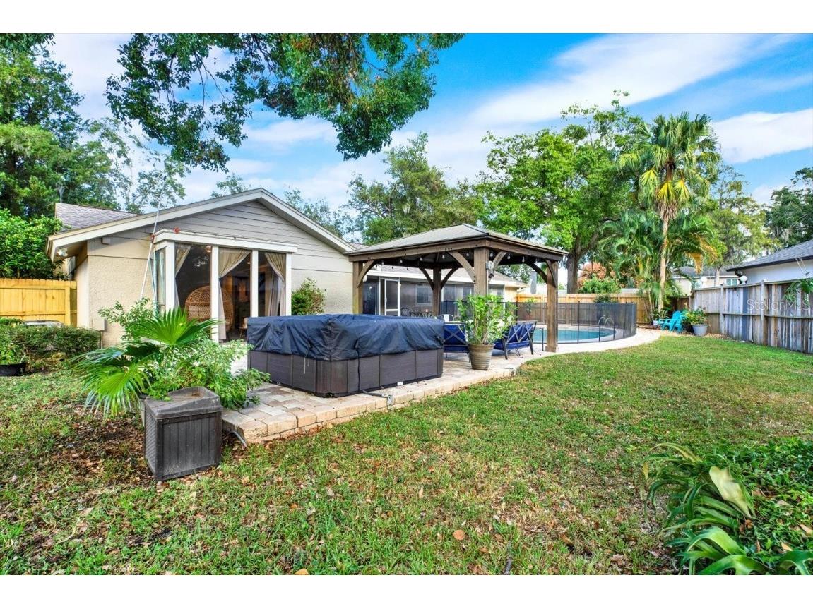 11724 Phoenix Circle Tampa FL 33618 TB8438569 image46