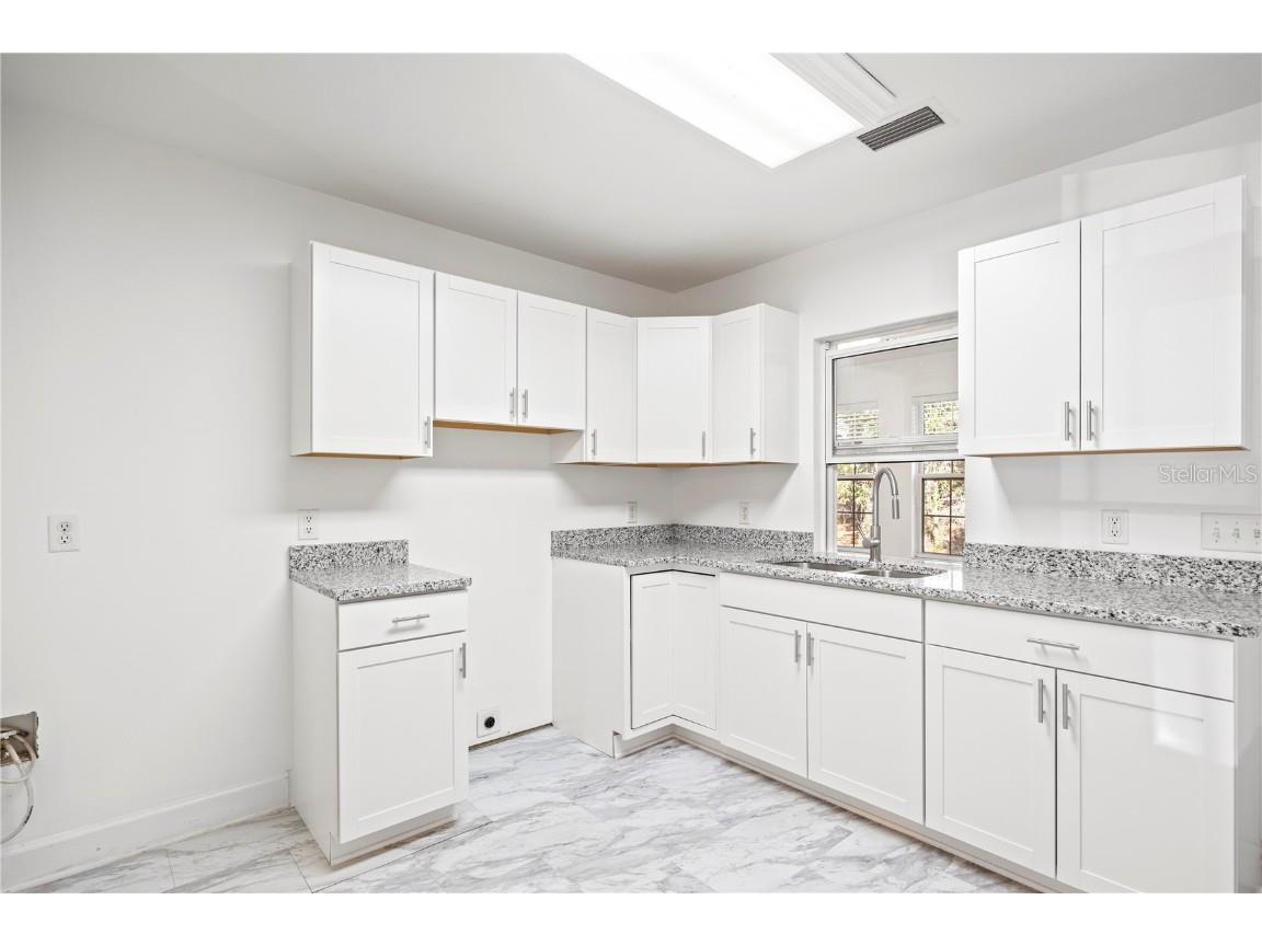 11727 162nd Terrace Mc Alpin FL 32062 TB8456699 image3