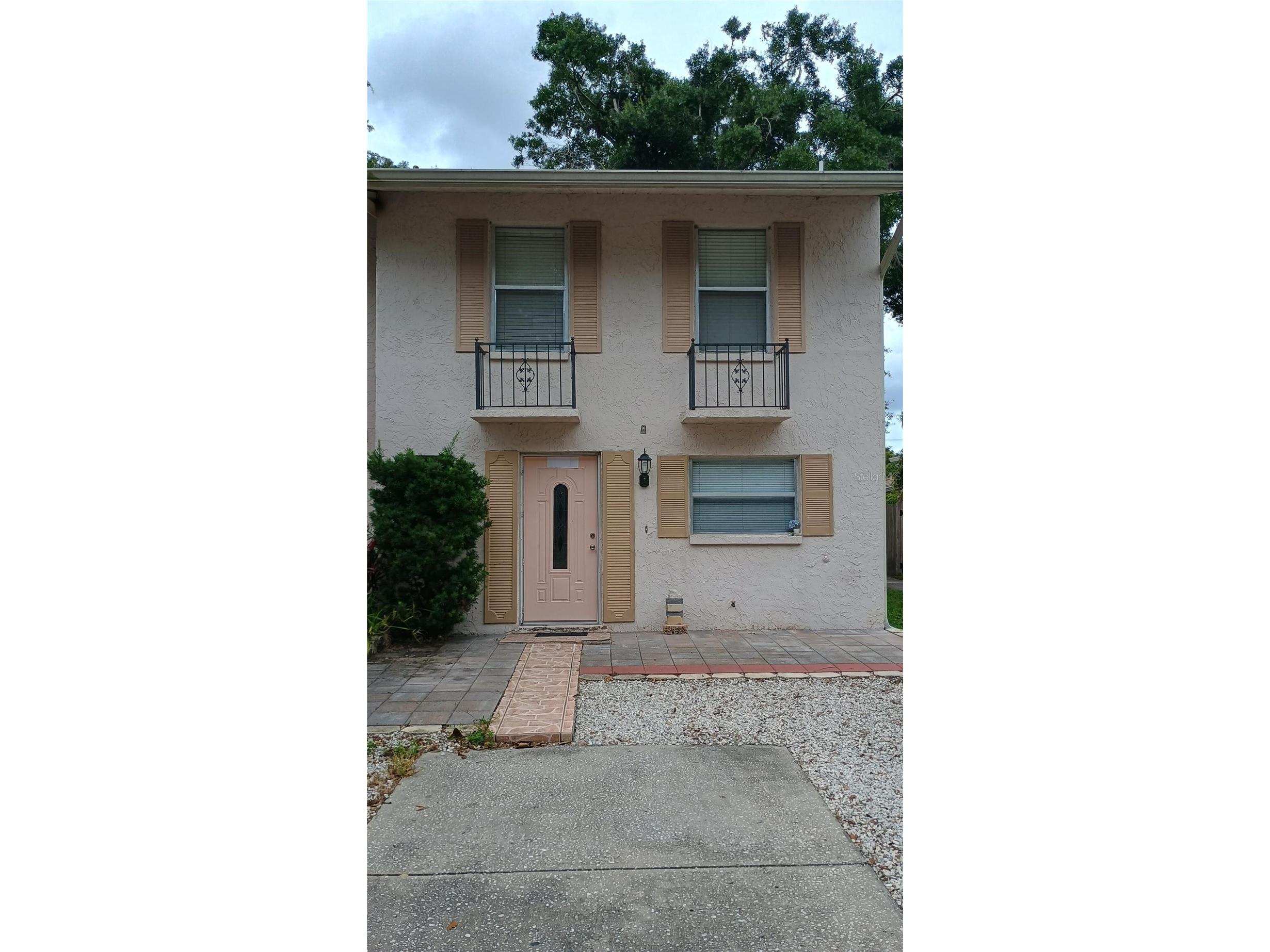 11727 Wesson Circle Tampa FL 33618 O6412666 image1