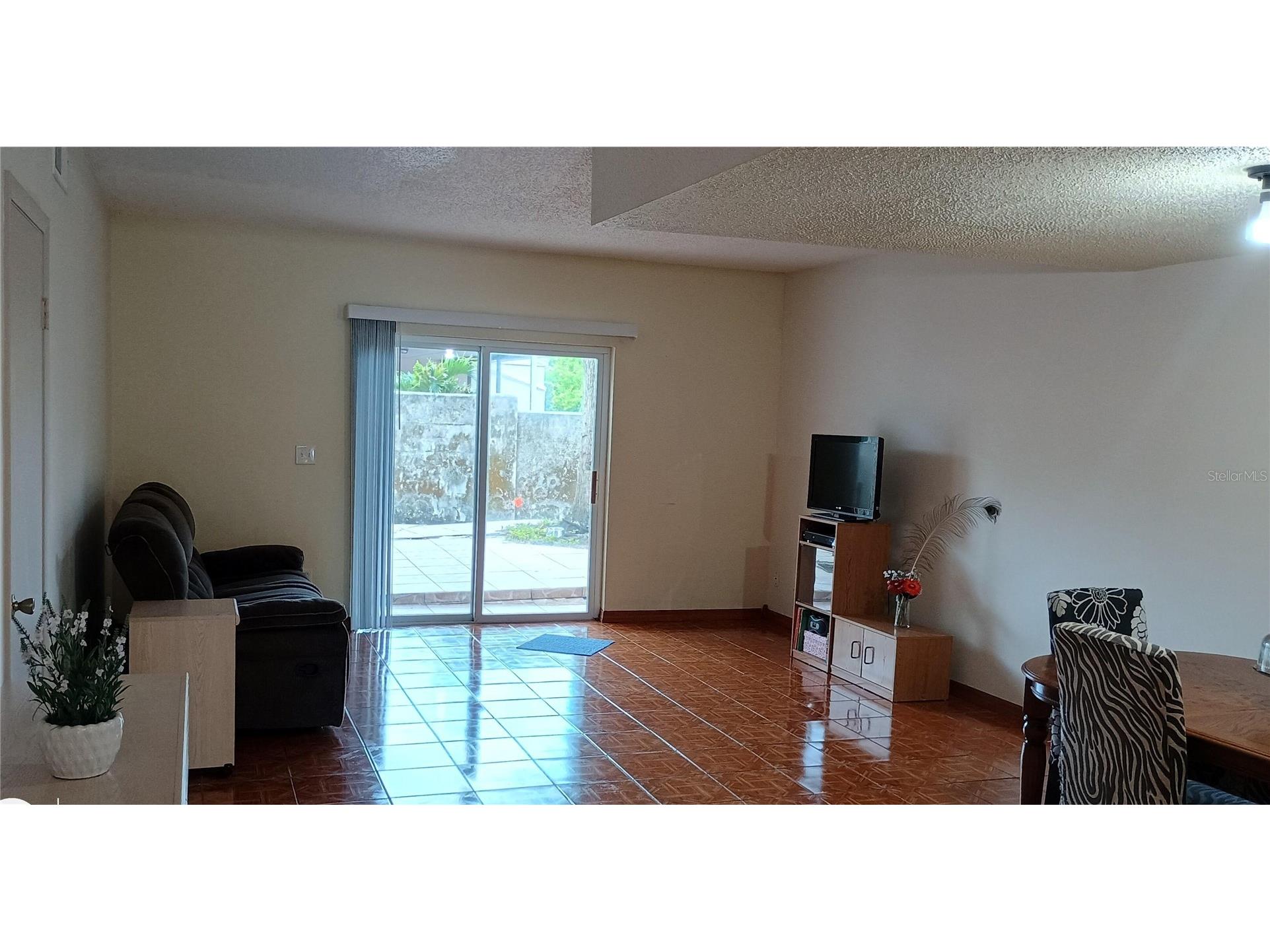 11727 Wesson Circle Tampa FL 33618 O6412666 image3