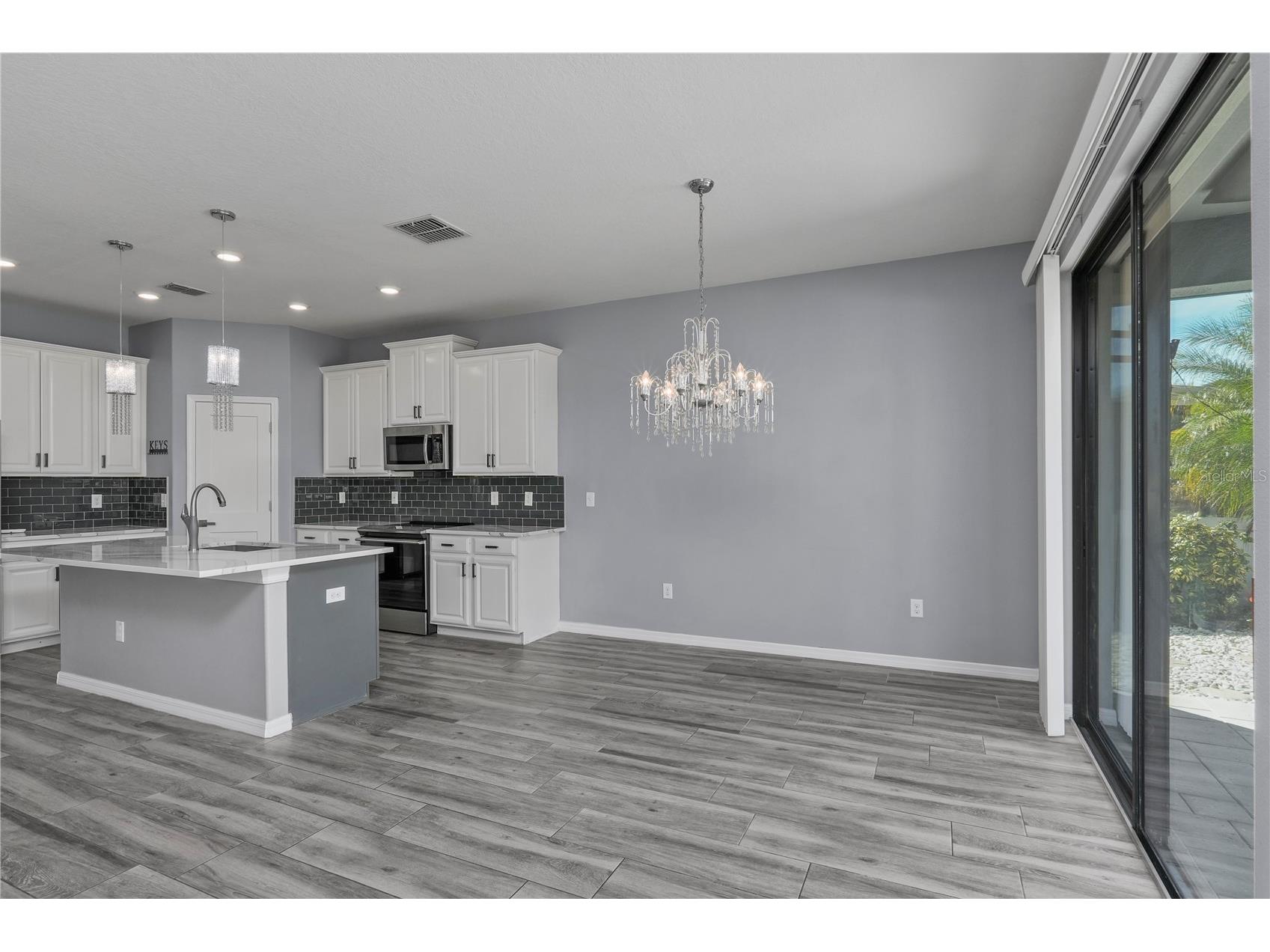 11728 Lake Boulevard New Port Richey FL 34655 W7882147 image15