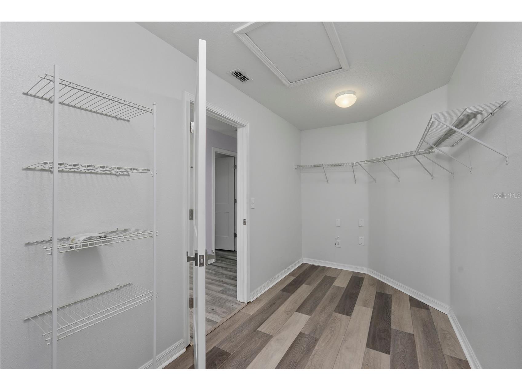 11728 Lake Boulevard New Port Richey FL 34655 W7882147 image28